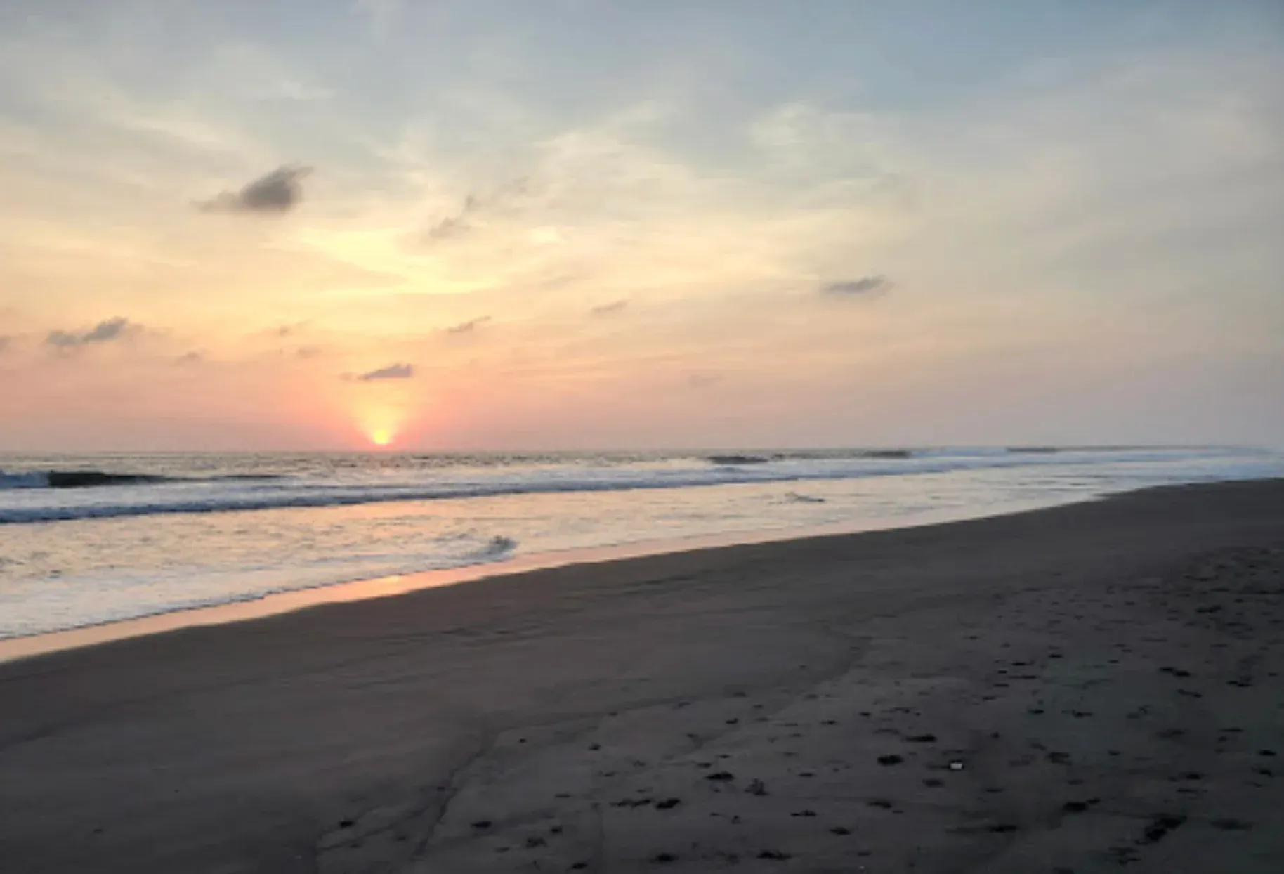 atardecer en cuyutlán.