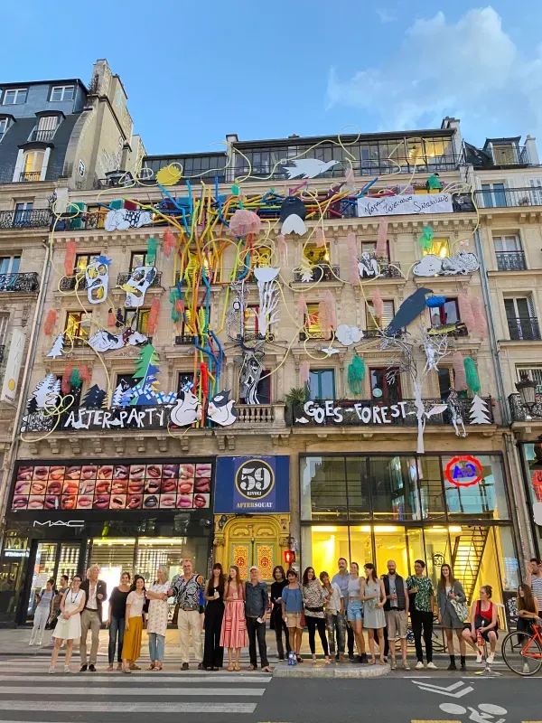 fachada de la galería de arte 59 Rivoli en los museos gratuitos de París.